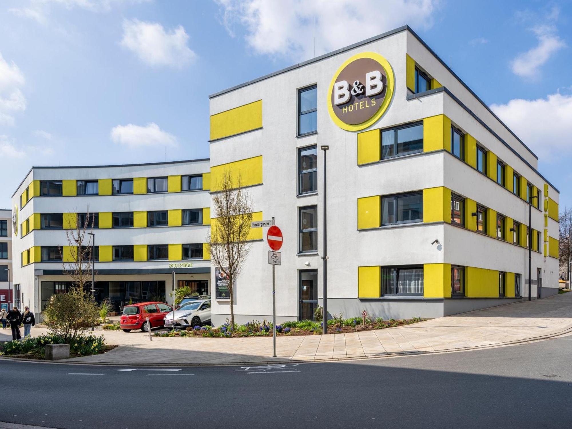 B&B Hotel Schweinfurt-City Bagian luar foto